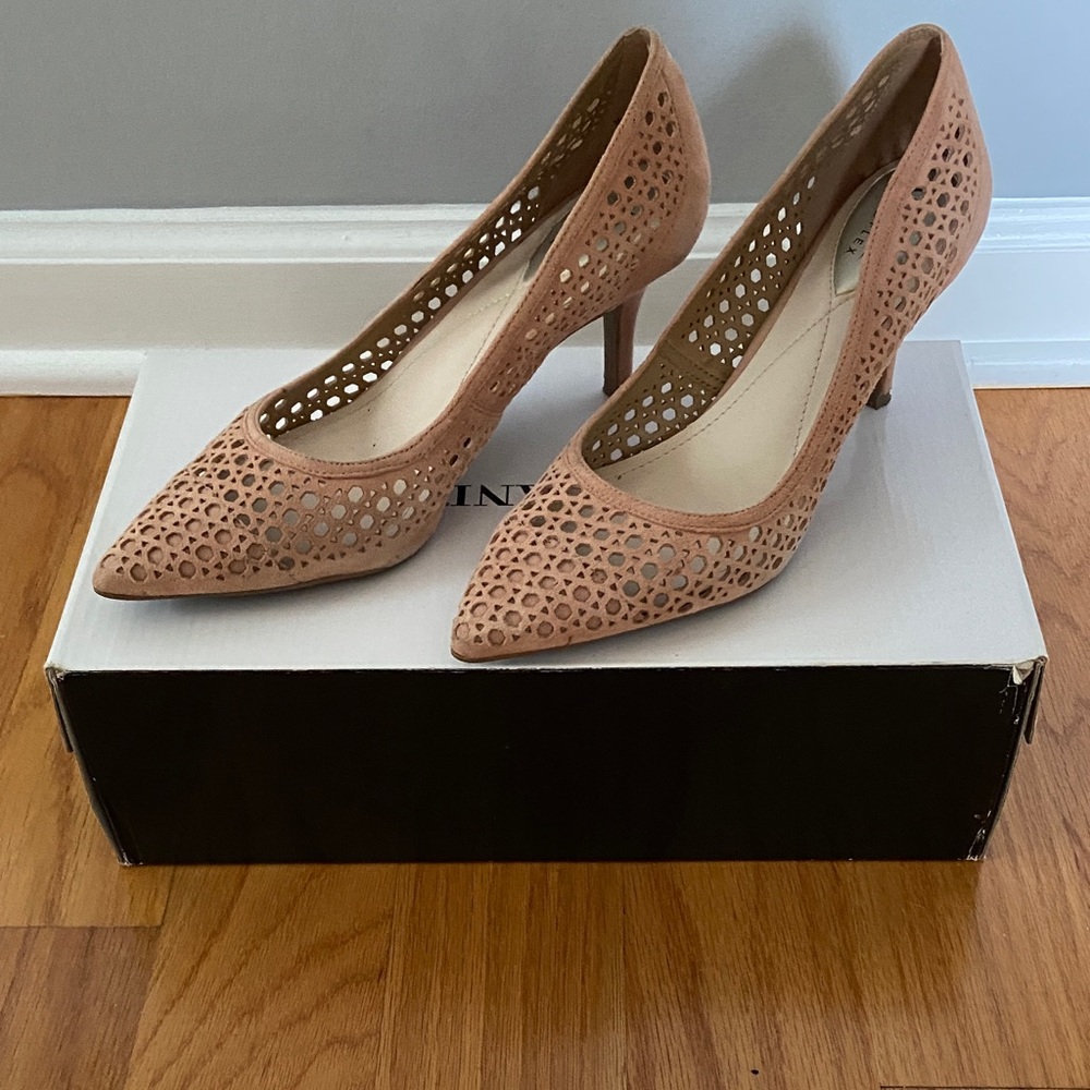 Elegant Tan Women's Heels
